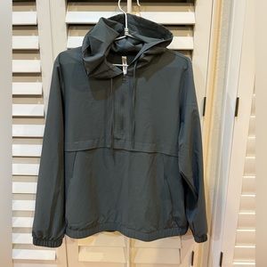 NWOT! Hooded half zip